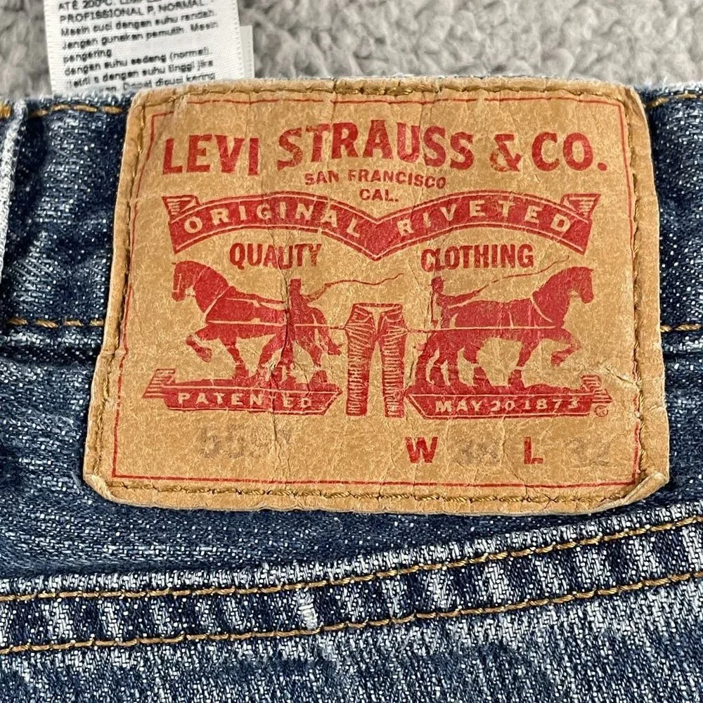 Levis 559 Jeans Mens 38x32 Relaxed Fit Straight Leg Denim Medium Wash Mid‎ Rise